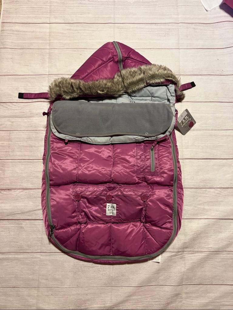 Nwt 7am Enfant Le Sac Igloo Size Medium In The Color Grape
